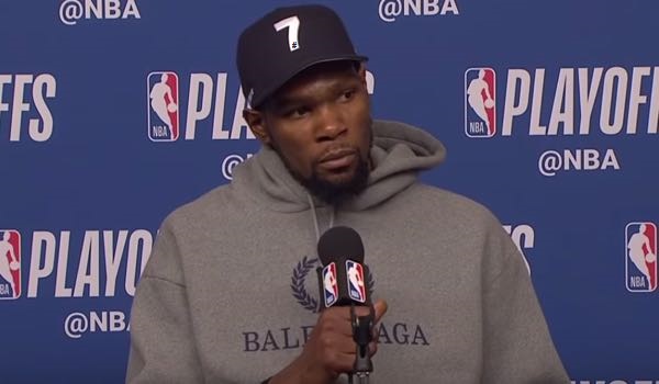 #7 cap Kevin-Durant